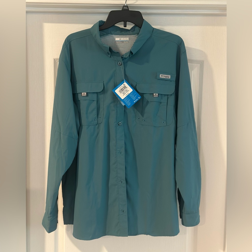 Columbia Women's Button-Up Shirt